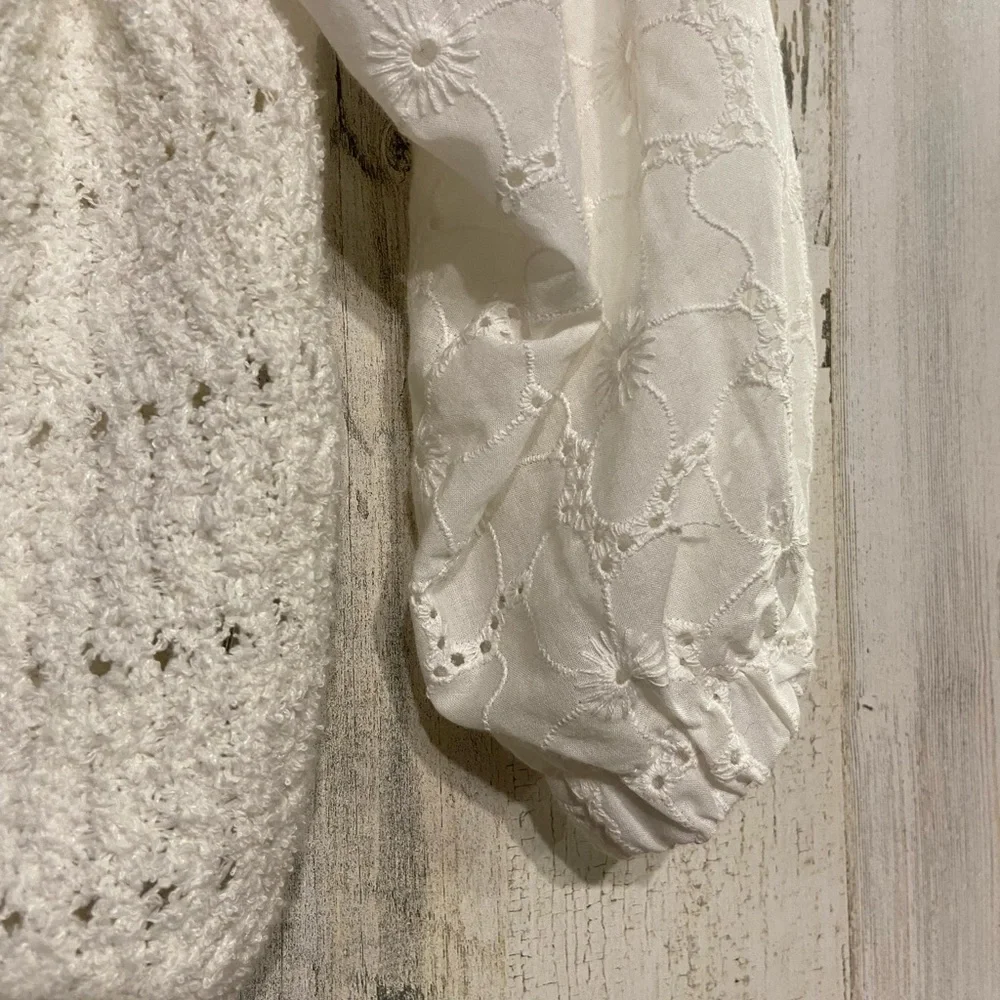 Zara contrast eyelet
